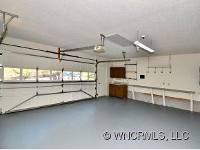 400 ROCKMOOR WAY - Photo 10