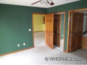 919 Henry Dingus - Photo 5