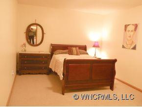 36 Brentwood Drive - Photo 16