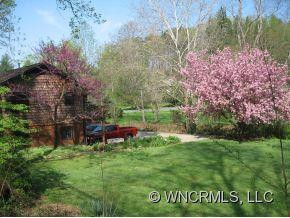 1 Pinecroft Road - Photo 4