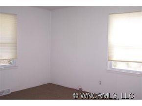 523 Harris Street - Photo 11
