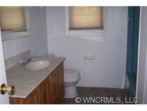 523 Harris Street - Photo 12