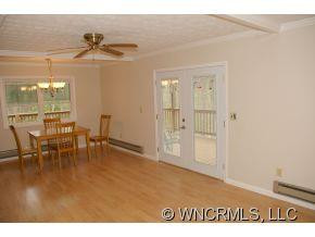 76 Hickory - Photo 4