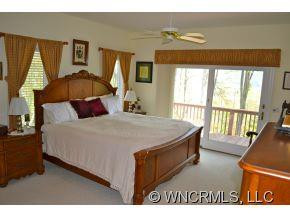 334 Summerset Drive - Photo 11