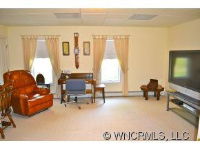 334 Summerset Drive - Photo 15