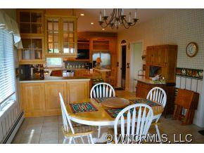 334 Summerset Drive - Photo 7