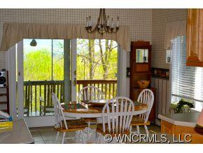 334 Summerset Drive - Photo 8