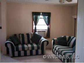 435 Whitmire Street - Photo 2