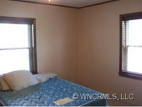 435 Whitmire Street - Photo 8
