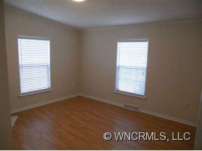 86 FOUNDERS WAY - Photo 11