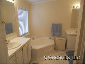 86 FOUNDERS WAY - Photo 13