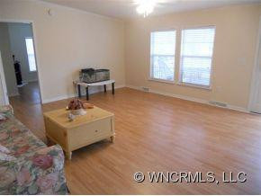 86 FOUNDERS WAY - Photo 7