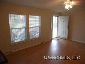 86 FOUNDERS WAY - Photo 10