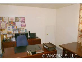 157 Kennedy Rd - Photo 17