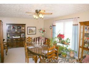 157 Kennedy Rd - Photo 3