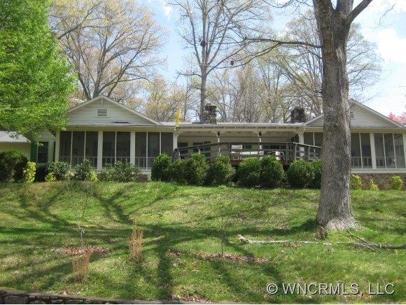 305 Longview Drive