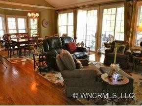 108 Dunroy Drive - Photo 8