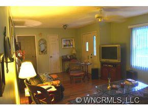 2199 DARTMOUTH ROAD - Photo 3
