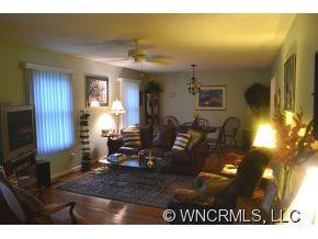 2199 DARTMOUTH ROAD - Photo 4