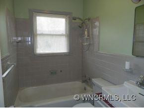 90 REEMS CREEK ROAD - Photo 9