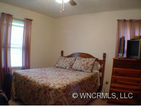 218 BLUE RIDGE ROAD - Photo 7
