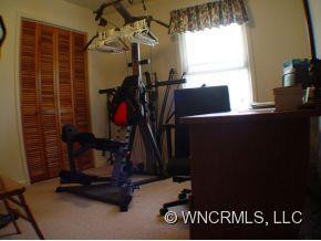 218 BLUE RIDGE ROAD - Photo 9