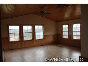 182 Texanna Way - Photo 3