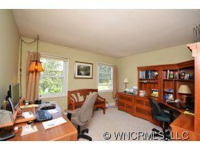 553 OAK GROVE ROAD - Photo 13