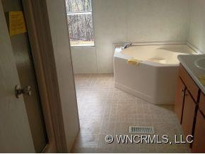 221 Chestnut Oak Forest - Photo 8