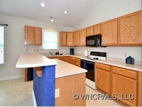 48 SUNVIEW CIRCLE - Photo 4
