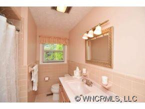 1 Braddock Way - Photo 10