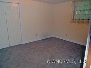 112 Allenwood Circle - Photo 12