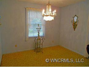 112 Allenwood Circle - Photo 6