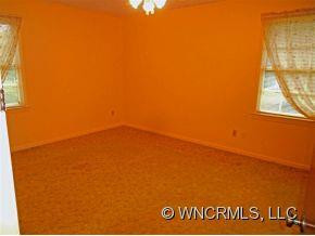 112 Allenwood Circle - Photo 10