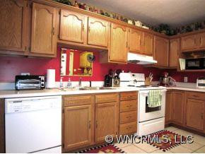 73 Waters Road - Photo 8