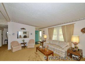 11 Meadow Drive - Photo 4