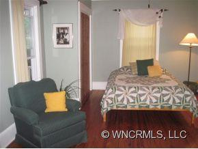 85 Short Tremont - Photo 14