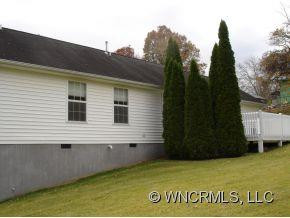 221 Jordan Road - Photo 4