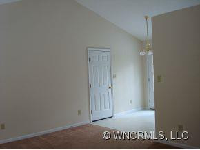221 Jordan Road - Photo 5