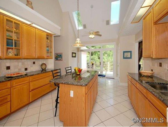 907 RICKEL DRIVE - Photo 6