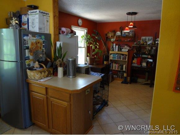29 Edgehill Ave. - Photo 3