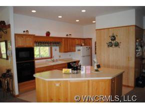 1353 Red Maple Drive - Photo 9