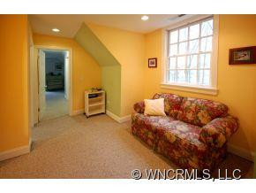 106 Caledonia - Photo 17