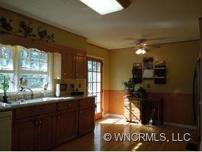 162 Covington Drive - Photo 3