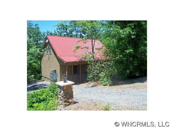 136 Wolf Trail