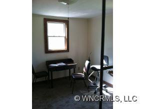 21 Gossett Rd - Photo 15