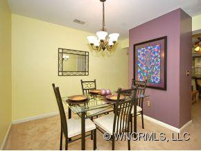 408 Carlyle Way - Photo 4