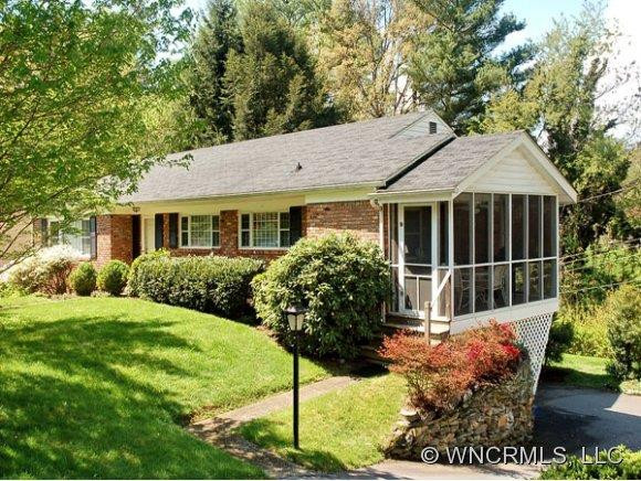 6 GLENVIEW ROAD