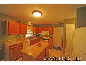 706 Woodhill Drive - Photo 2