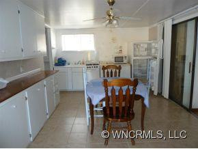 65 Chateau Lane - Photo 3